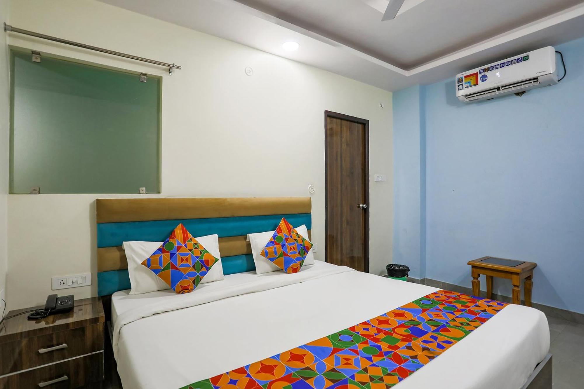 Fabhotel Sm Palace Chinhat Exterior foto